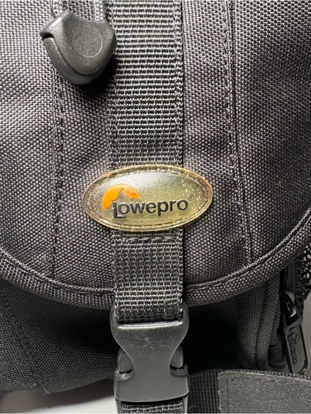 Lowepro DSLR Camera Carrying Case Bag EX 120